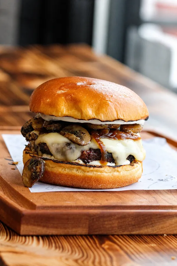 Bergen Munchies Swiss mushroom burger